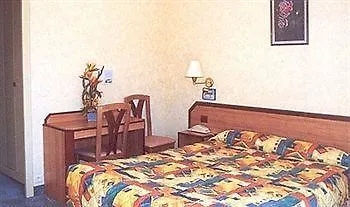 Particulier Le Rocher Des Marais Proximité Plage&vue Pour Certains Hébergements 2*