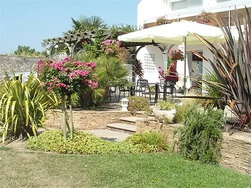 Particulier Le Rocher Des Marais 