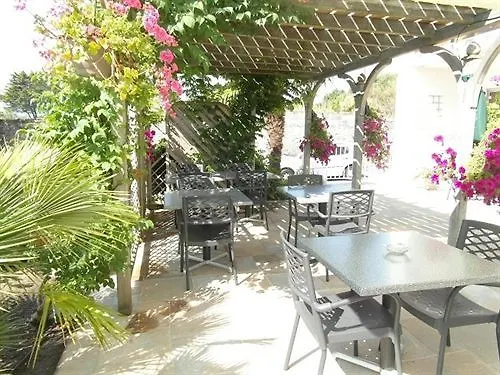 Particulier Le Rocher Des Marais 