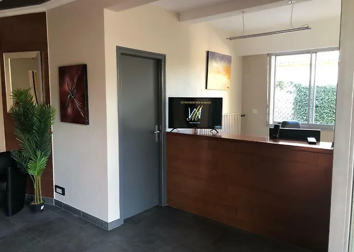 Hotel Particulier Le Rocher Des Marais 