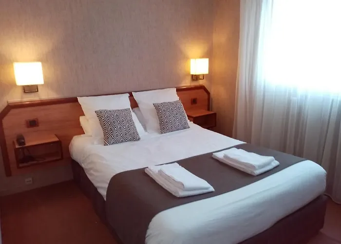 Particulier Le Rocher Des Marais 